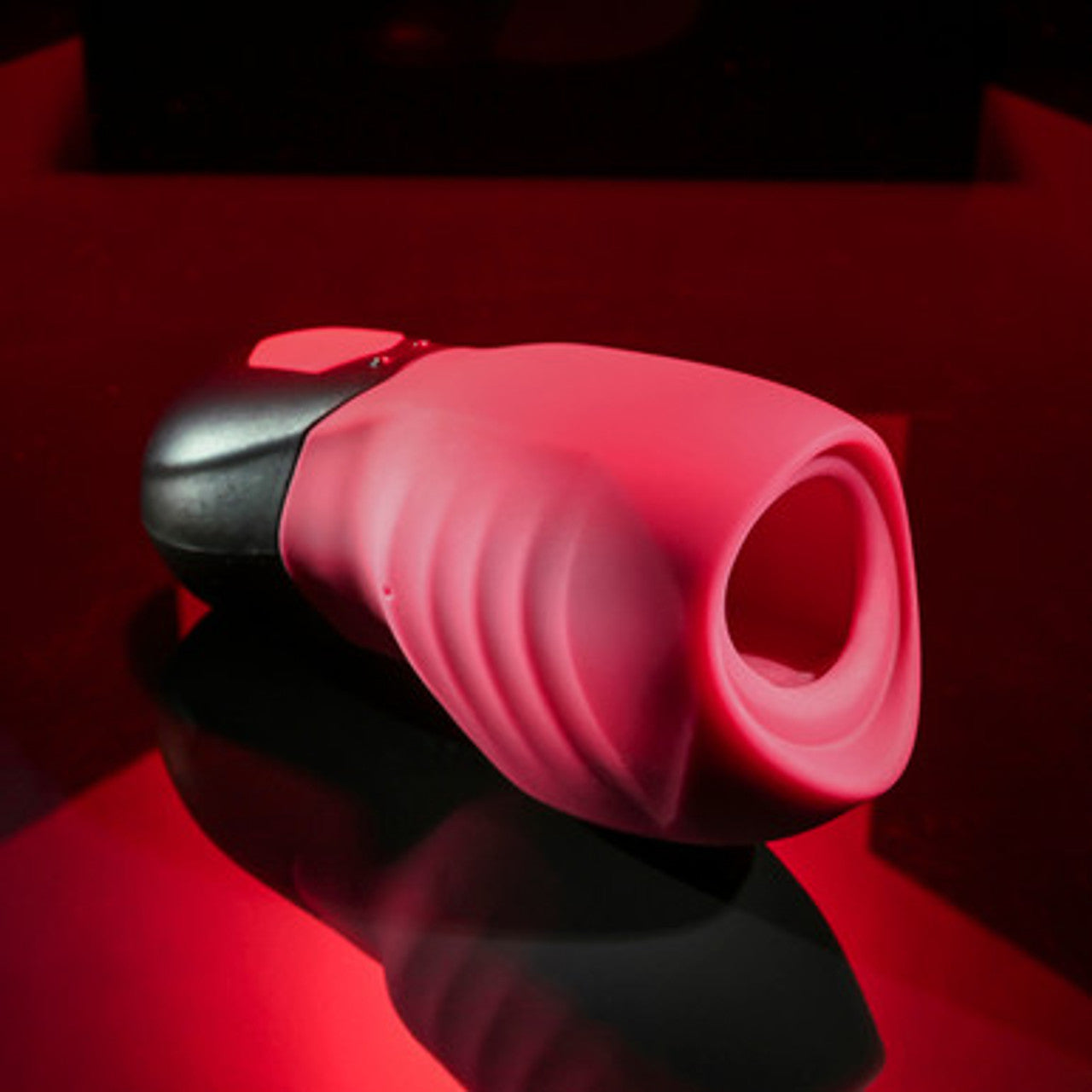 Gender X Body Kisses ♥ Suction massager + dual-stimulation toy