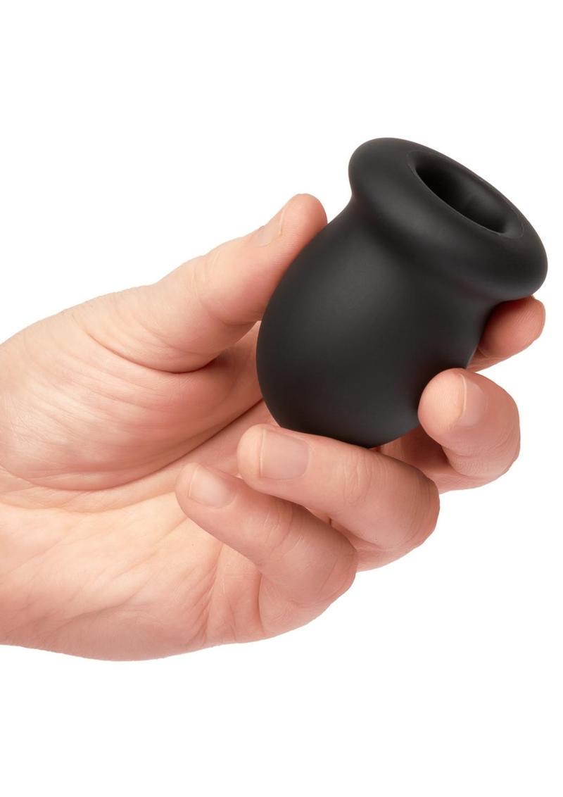 Boundless Ftm Stroker - Black - 2.75in/7cm Boundless® FTM Stroker in two sizes, crafted from premium liquid silicone with reversible smooth and ribbed textures for personalized pleasure.
Keywords: FTM Stroker, liquid silicone stroker, reversible stroker, FTM stroker, textured FTM stroker, closed-end suction stroker, phthalate-free stroker, lifelike FTM stroker, small FTM stroker, premium silicone stroker