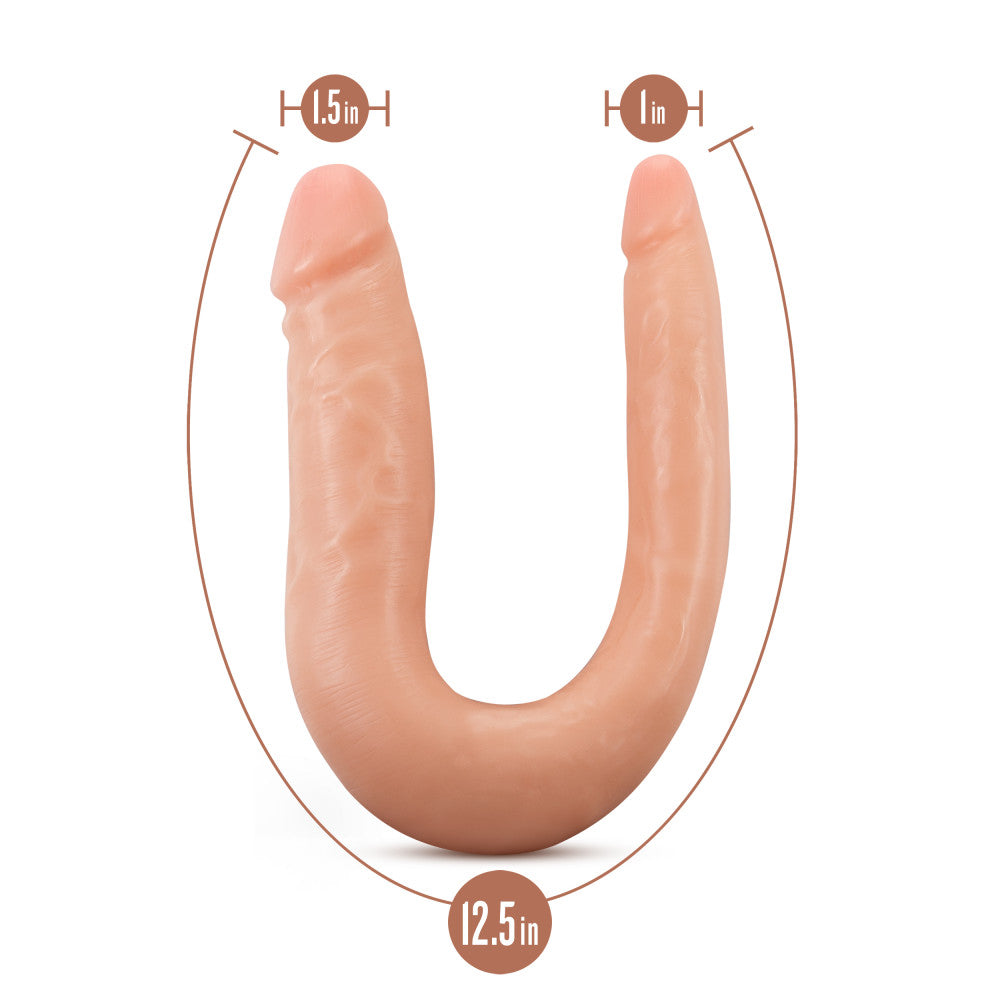 Realistic U-shaped silicone double dong with two different-sized ends and satin-smooth finish.
double dong, silicone double dildo, U-shaped double dildo, double penetration dildo, flexible silicone dong, Purio silicone double dildo, realistic double-ended dildo, body-safe double dildo, Ultrasilk double dildo, phthalate-free U-shaped dong.