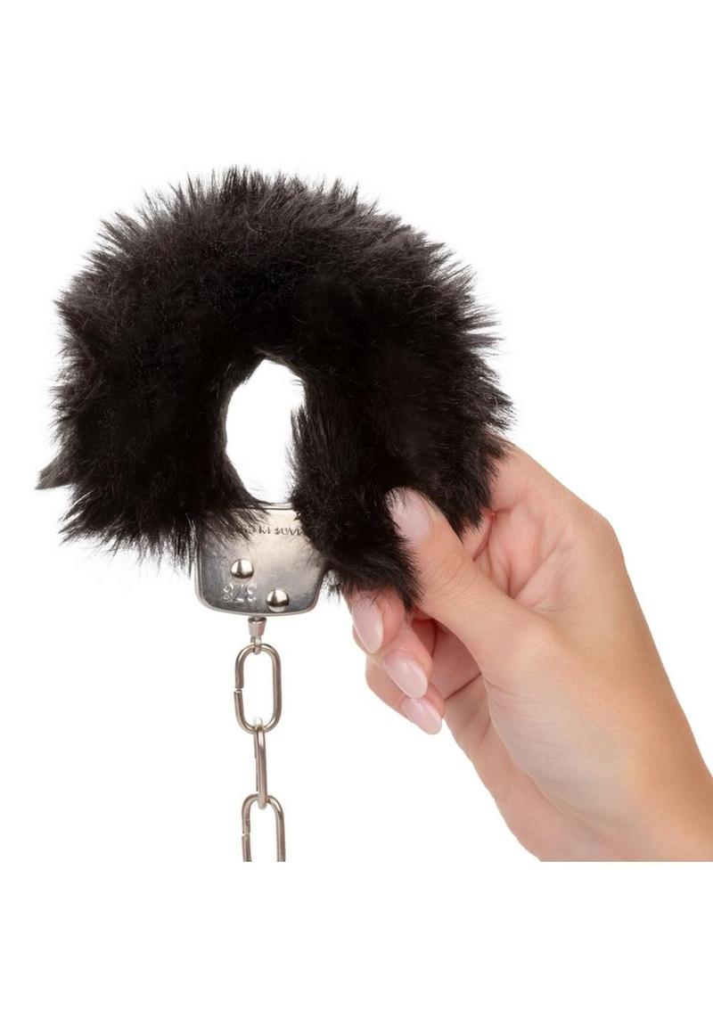 Ultra Fluffy Furry Cuffs - Black/Metal